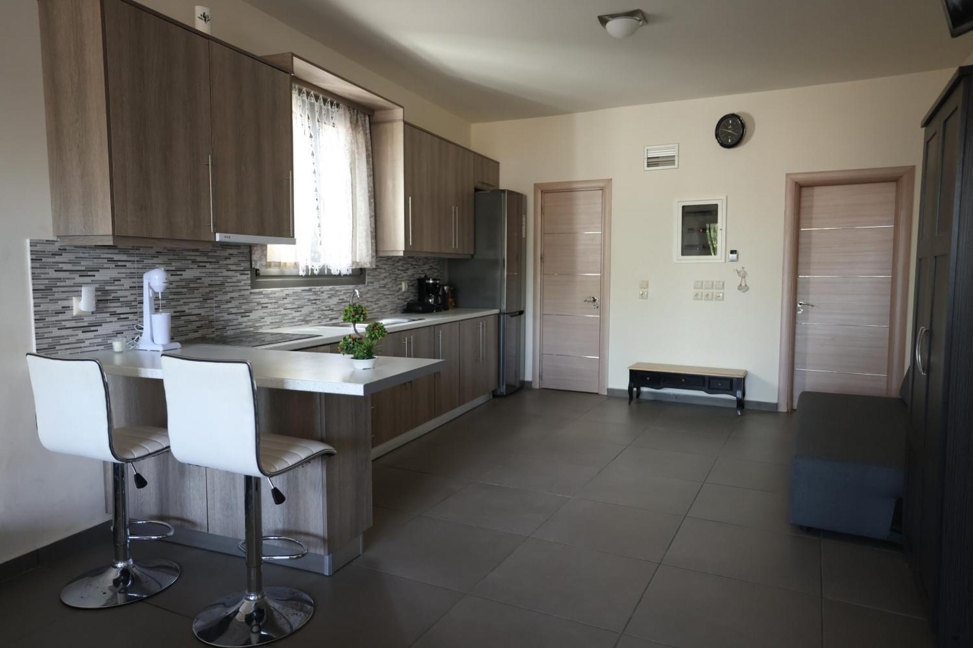 Filippos Apartments Amarynthos Zewnętrze zdjęcie